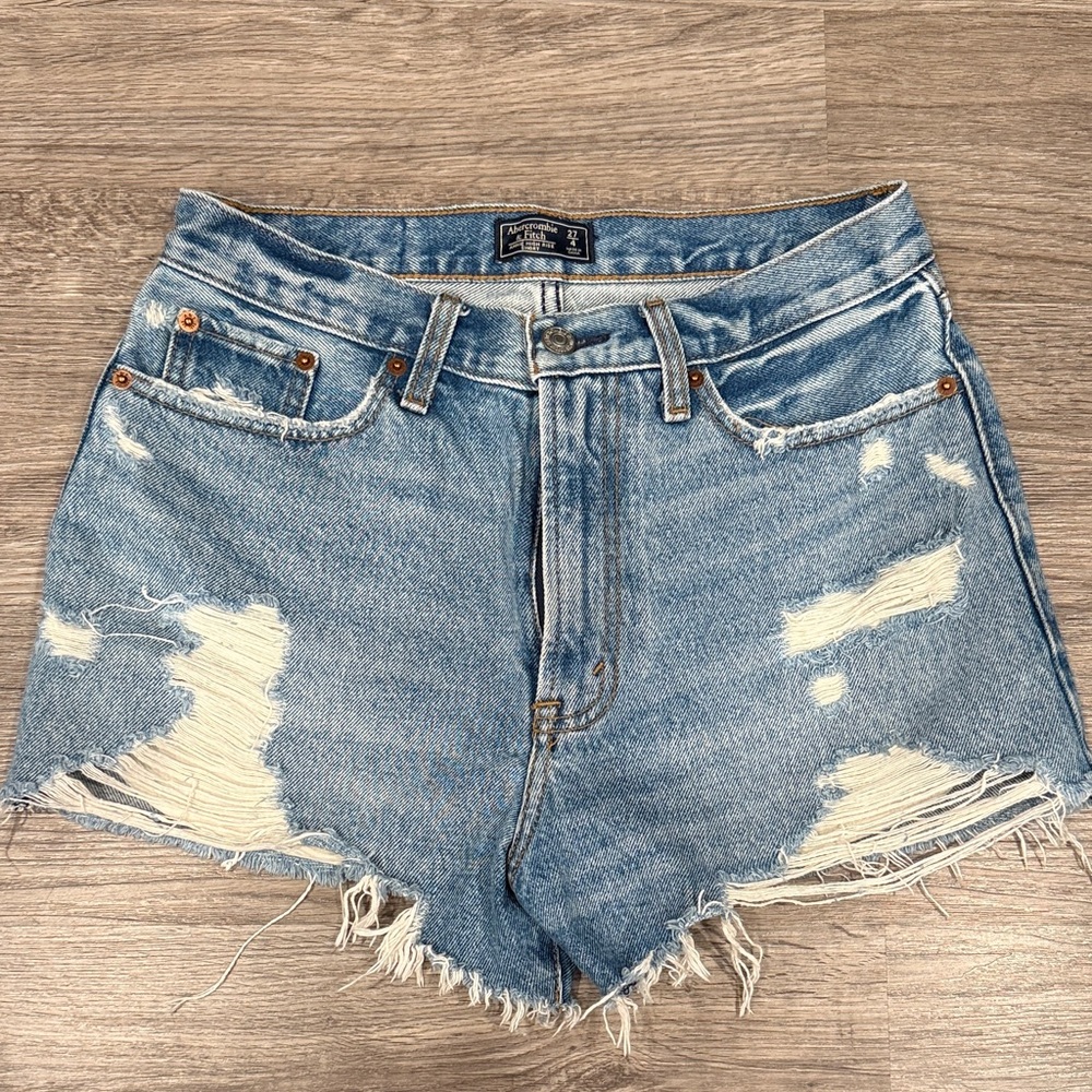 Abercrombie & Fitch Light Blue Distressed Jean Shorts - Annie High Rise